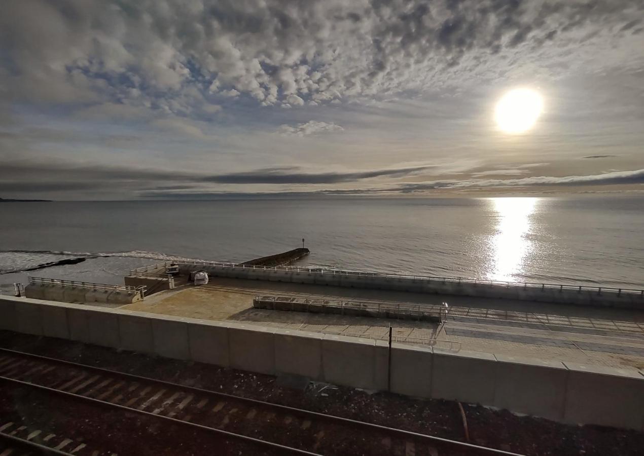 No. 2 Watch House Apartment Dawlish Bagian luar foto